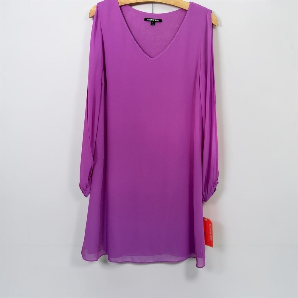 NWT has Gianni Bini Bennin Long Slit Sleeves V-Neck Dress Lilac Purple S Small